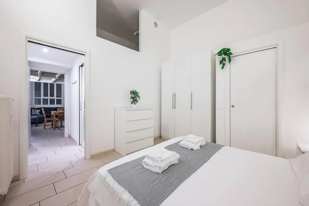 Verdi'S Nest - Loft With Wifi And Netflix Милан Италия